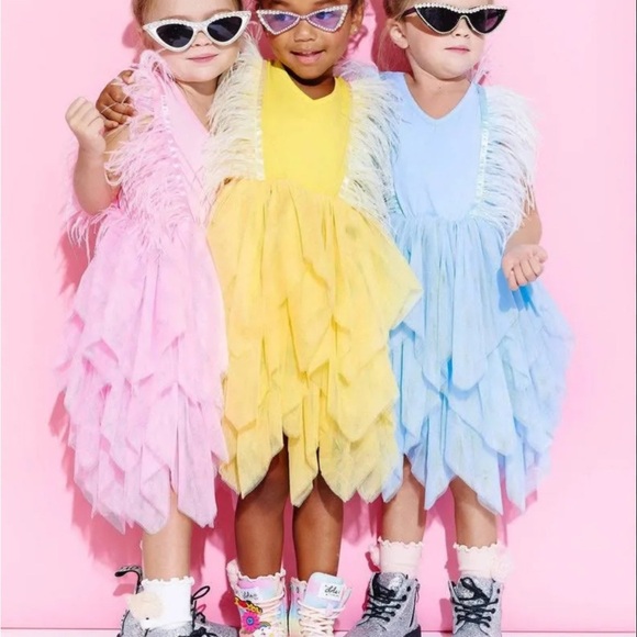 LOLA AND THE BOYS Size 6 Feather Sleeve Tired Tulle Dress Bubble Gum Pink - Picture 4 of 10